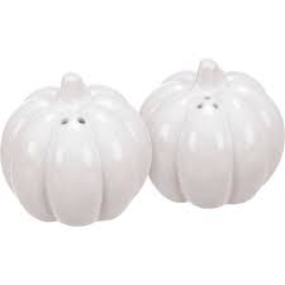 Talking Tables Pumpkin Salt & Pepper Shakers - Picture 2 of 4